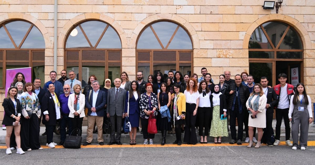Ortak Akıl Çalıştayı ve Panelinde “Sanat ve Tasarım Eğitiminde Yeni Yaklaşımlar” Tartışıldı